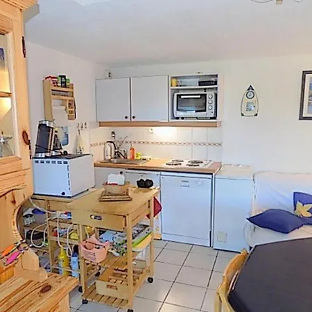 Vaux-sur-mer, 3 Pieces, 5 Personnes - Fr-1-305a-42 Apartment *